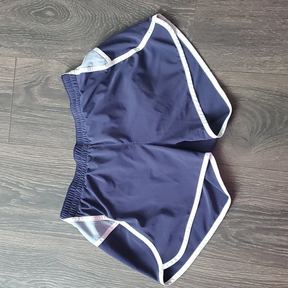 Gap fit shorts